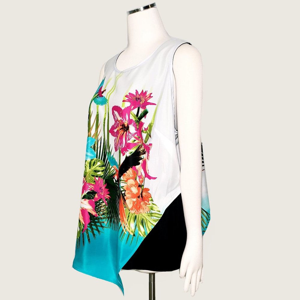 Worthington Parrotdise Placement Top NWT